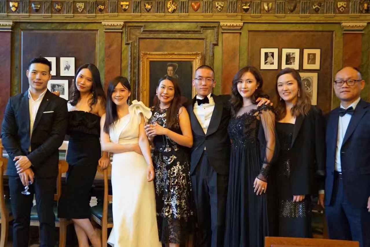 AB6B30E03DAF05EBBB13DB8745A_38DD18BF_13C32