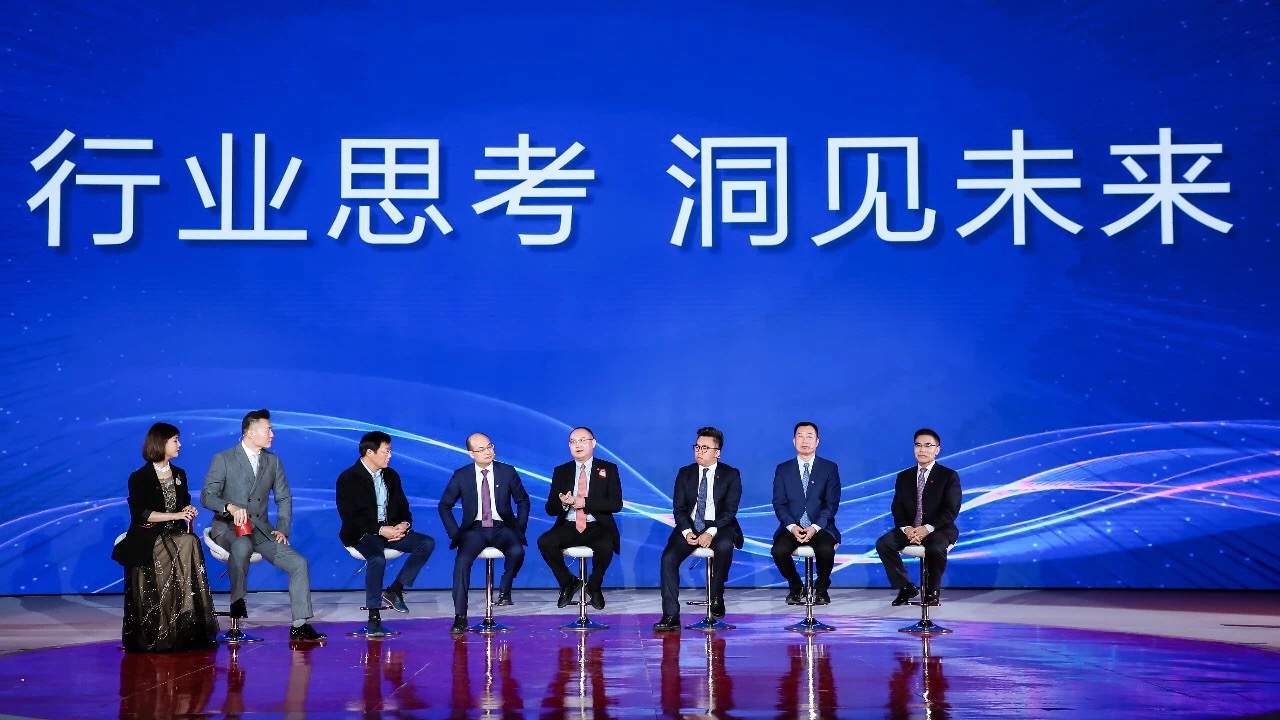 BA8C1E951DB8F6D5C677F412D6D_631E3E79_32525